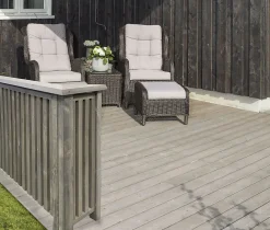 Altanrekke furu flat 34x145 mm grå