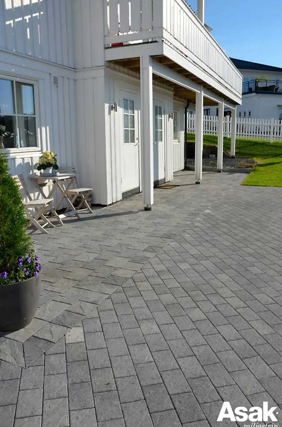 Asak Relieff belegningsstein 1/1 gråmix