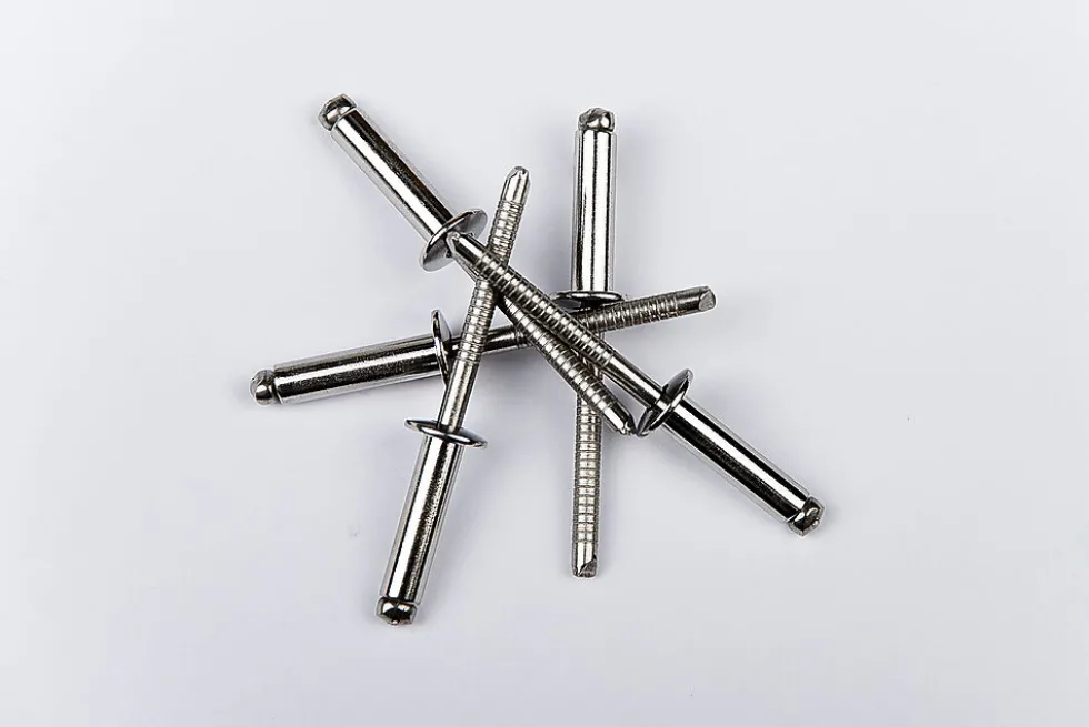 Blindnagle åpen a4/a4 3,2x12 a250 rundt hode grep 6,5-8,5 mm ann