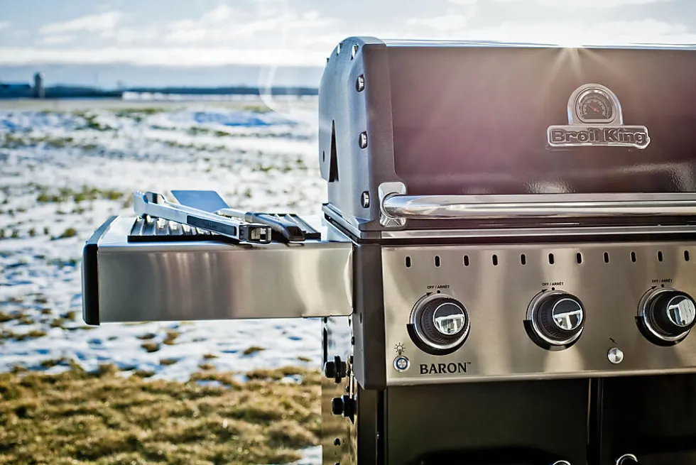 Broil King Baron 420 gassgrill med fire brennere og 12,4 kW