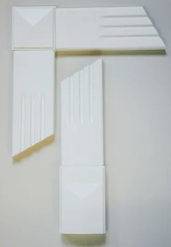 Bunnkloss 22x100x145 mm hvitmalt