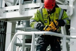 DeWalt bajonettsag 18 volt uten batteri og lader i TSTAK-koffert