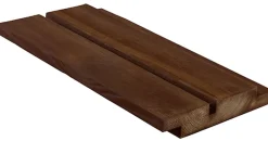 Dobbelfalset kledning furu 21x148 90° med spor