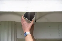Dryppstop beslag 3000mm aluminium