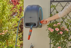 Gardena Veggslangeboks Dual 25 meter turkis