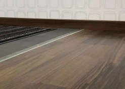 Nivålist nr 220 0-10mm hvit200cm hvitlakkert durifix selvklebende
