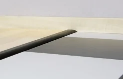 Nivålist sort 200 cm