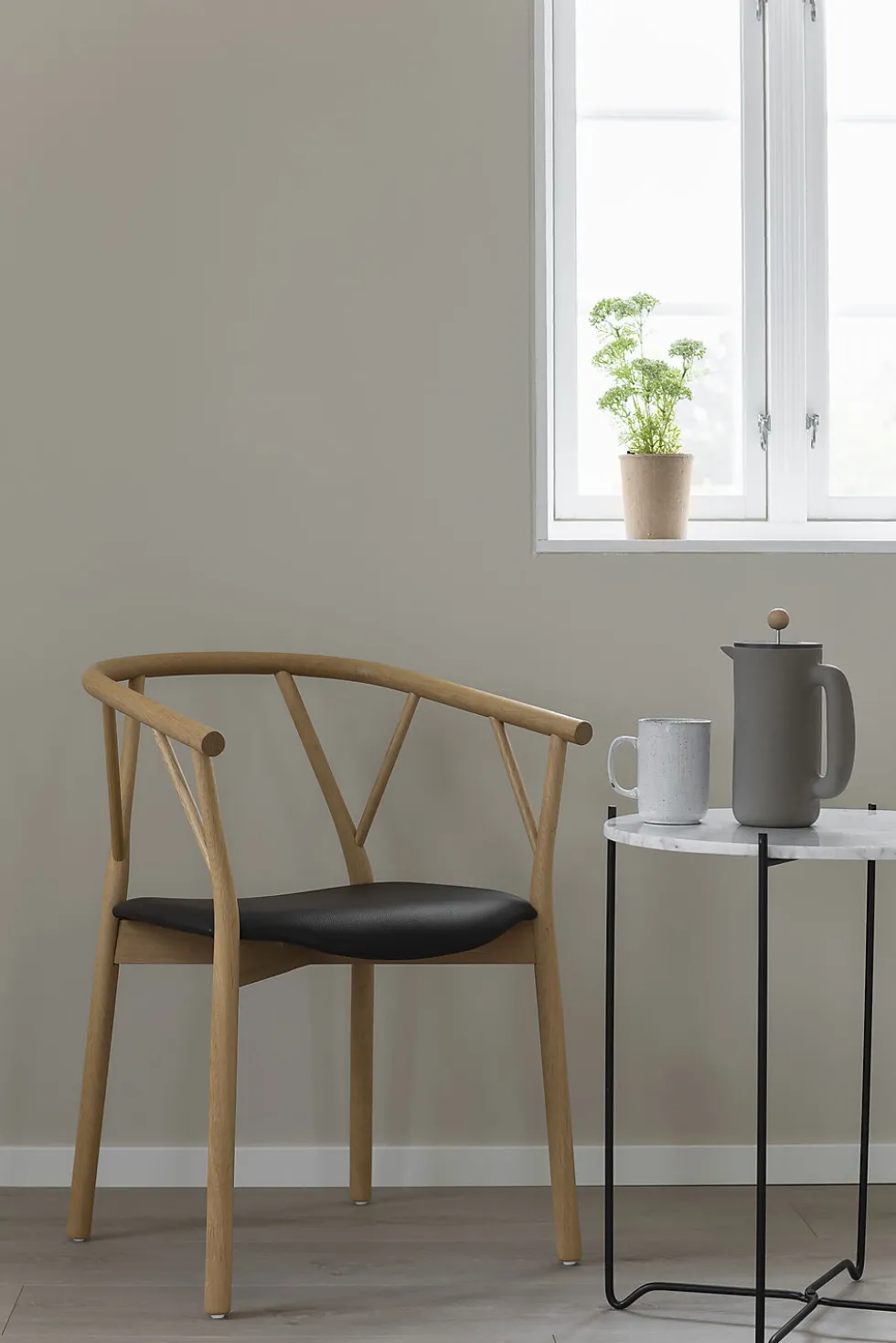 Opus P 40 panel & interiør base hvit 2,7 liter