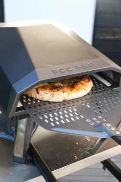 Pizzaovn Chef sort til gassgrill