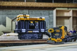 Plansliper DCW200N-XJ 18V 1/4 ark