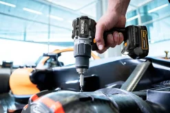 Slagdrill 18V XR 90 Nm limited edition