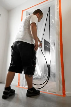 Støvdør i plast 112x214cmrokka