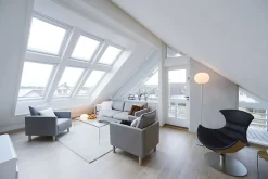 Takv mh 78x160 hvitmalt 3-lags gl velux midthengslet 3-lags glass