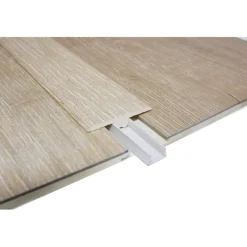 T-list til vinylgulv 8x45x2400 mm røkt eik
