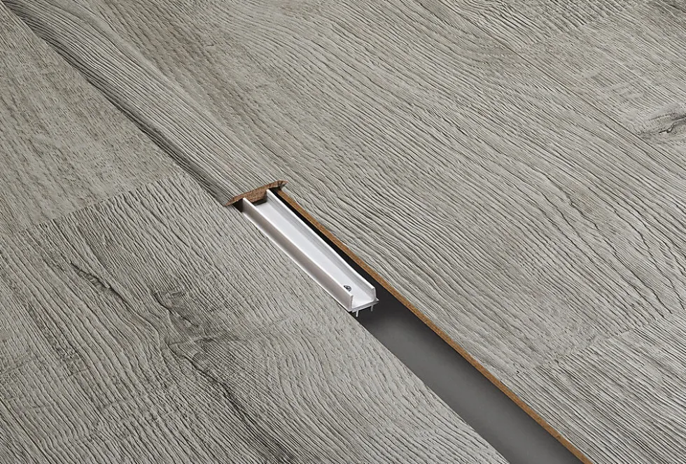 T-list 2400x11,1x44 mm eik København