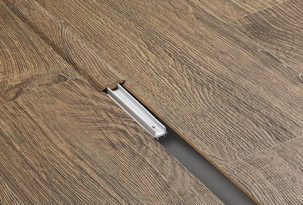 T-list 2400x11,1x44 mm eik København