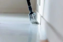 Trestjerner gulvmaling matt klassisk hvit base 2,7l