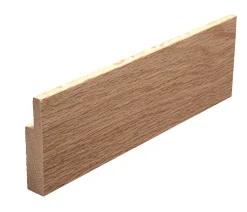 Utforing lakkert eik 21x70 mm