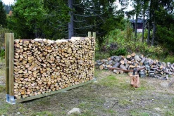 Vedlagringsstativ brakett
