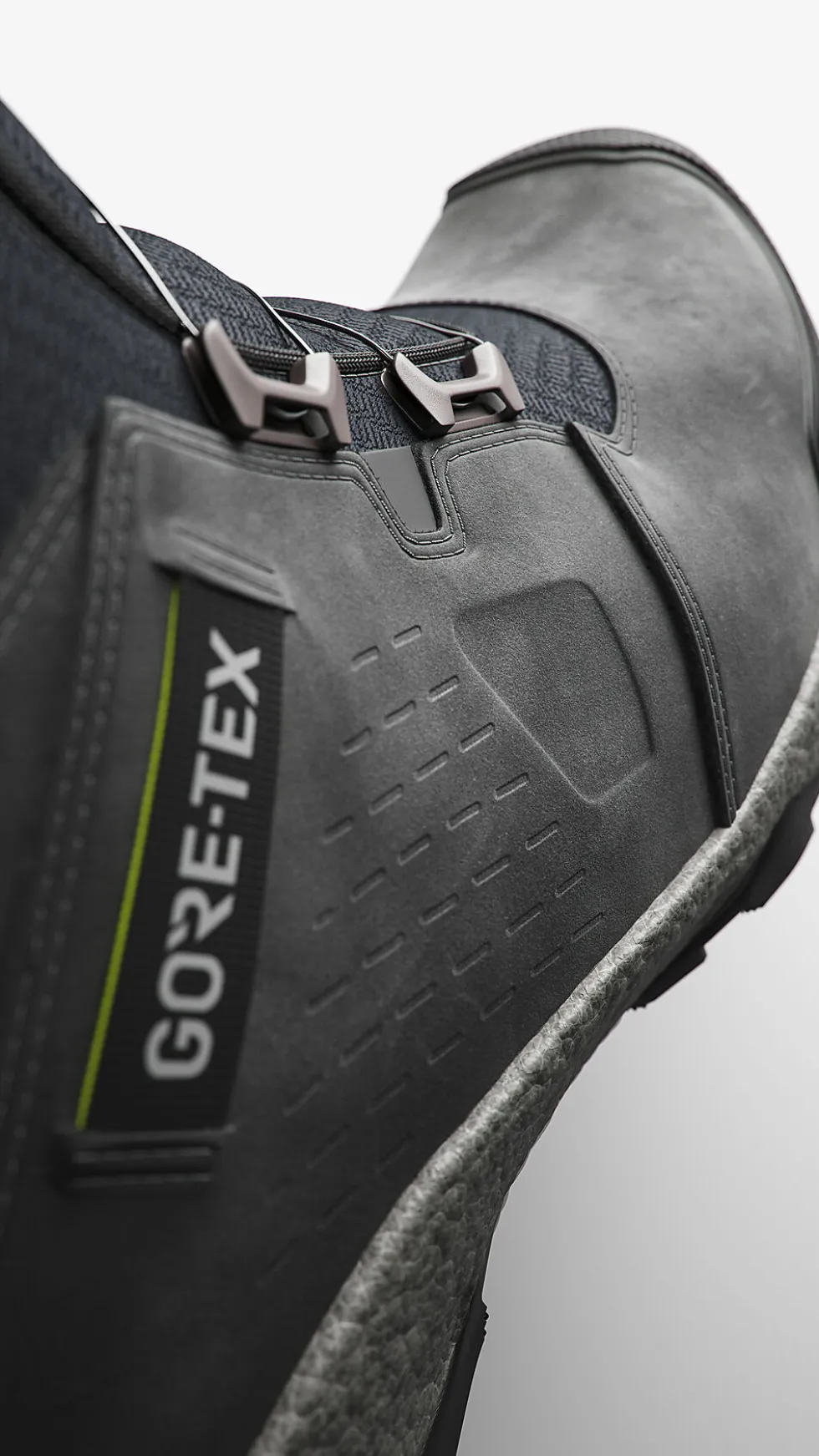 Vernesko GTX høy str 40