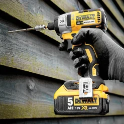 18V Slagtrekker XR DCF887NT